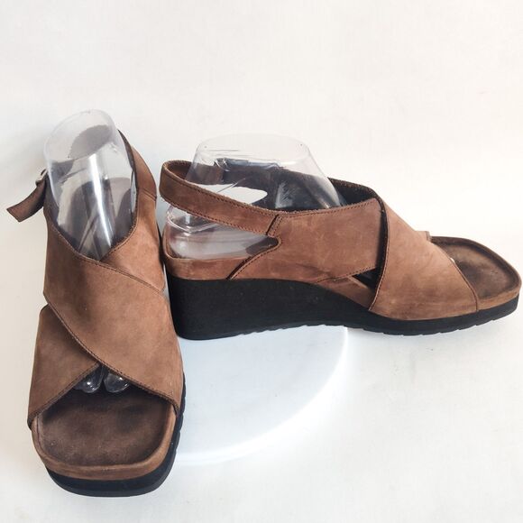 Vintage 90s Y2K Bass Platform Wedge Brown Leather Slingback Sandals Open Toe 10 - Picture 1 of 11